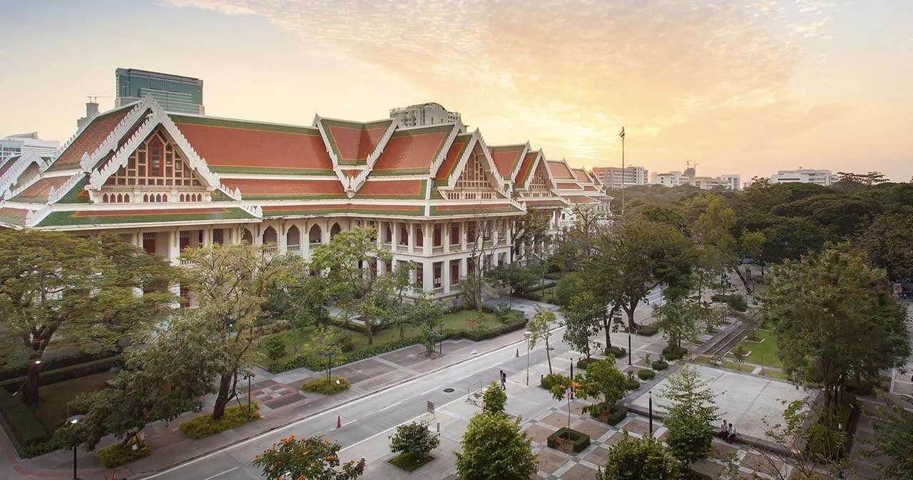 จุฬาฯ ประกาศปิดมหาวิทยาลัยชั่วคราวตั้งแต่วันนี้จนถึง 28 ก.พ. หลังพบเชื้อโควิด-19 ระบาดมีผู้ติดเชื้อแล้ว 20 คน