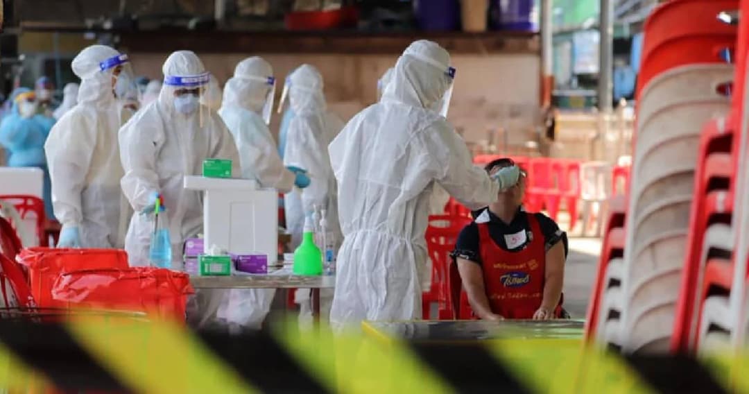 ศบค. เผย คลัสเตอร์ ‘ตลาดพรพัฒน์-ตลาดสุชาติ’ พบผู้ป่วยโควิดกระจาย 7 จังหวัด