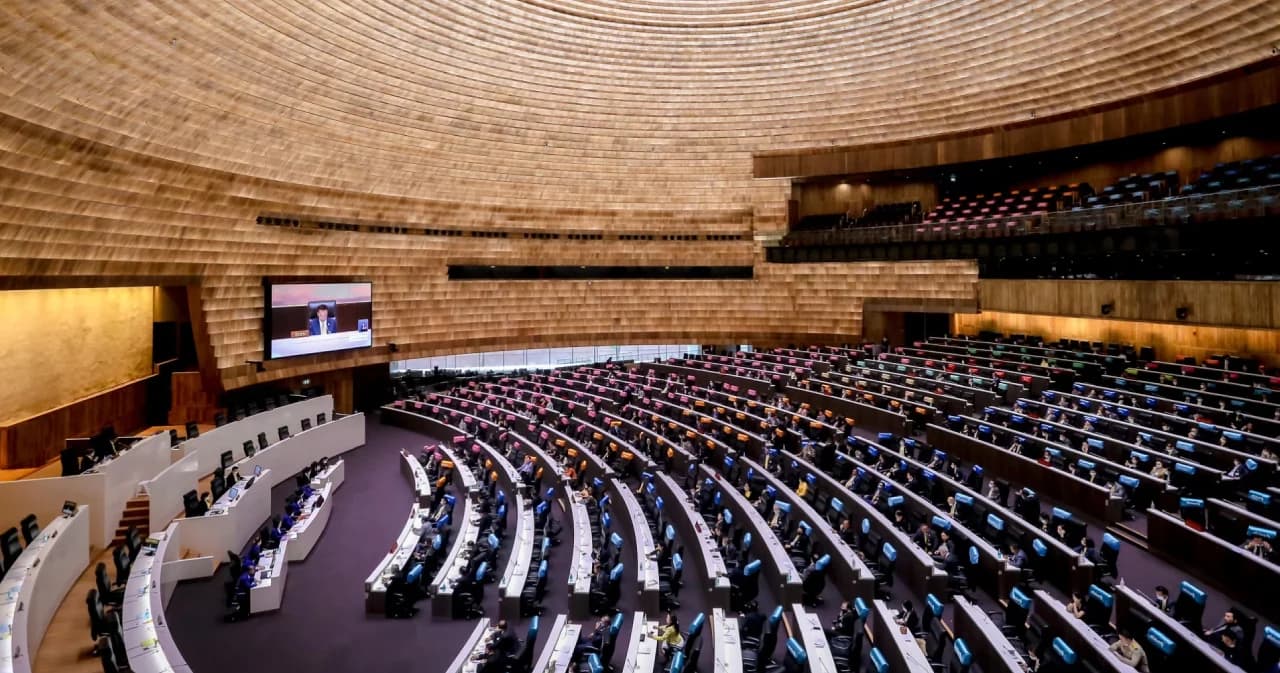 มติสภาฯ ไว้วางใจ 10 รมต. ‘อนุทิน’ เสียงมากสุด ขณะที่ ‘ณัฏฐพล’ น้อยกว่าเพื่อน