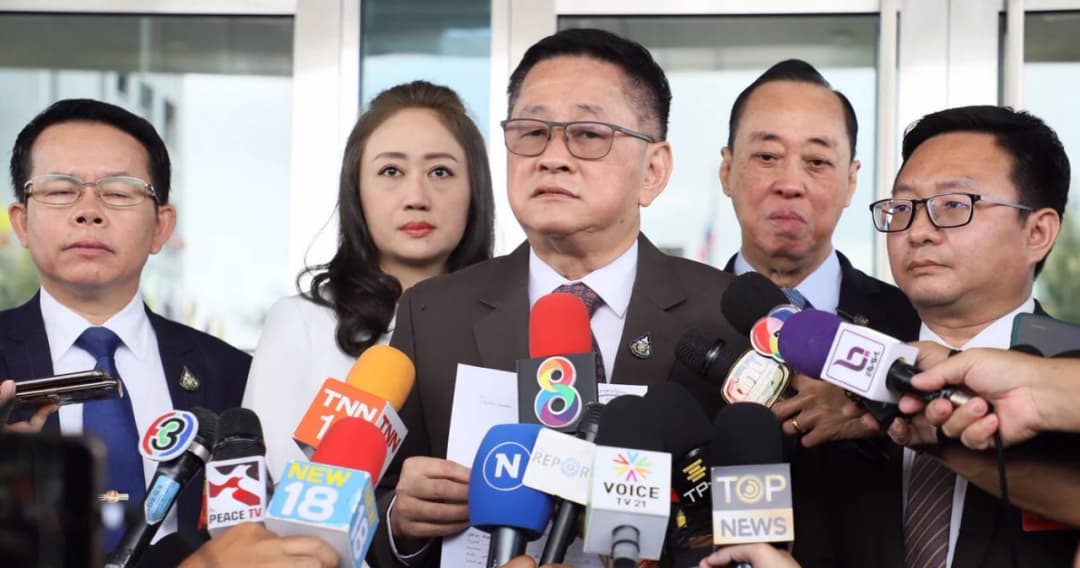 ‘เพื่อไทย’ ยื่น ป.ป.ช. ฟัน ‘ประยุทธ์-จุรินทร์’ 10 มี.ค. ขณะที่ ‘ศักดิ์สยาม’ ลุ้นคิวต่อไป