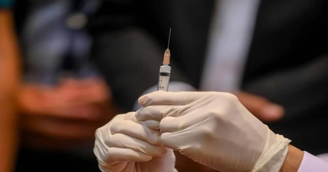 เปิดผลสรุป พญ.แพ้วัคซีนโควิด-19 ผู้เชี่ยวชาญยืนยันเป็นผลข้างเคียง ไม่ใช่อาการแพ้วัคซีน