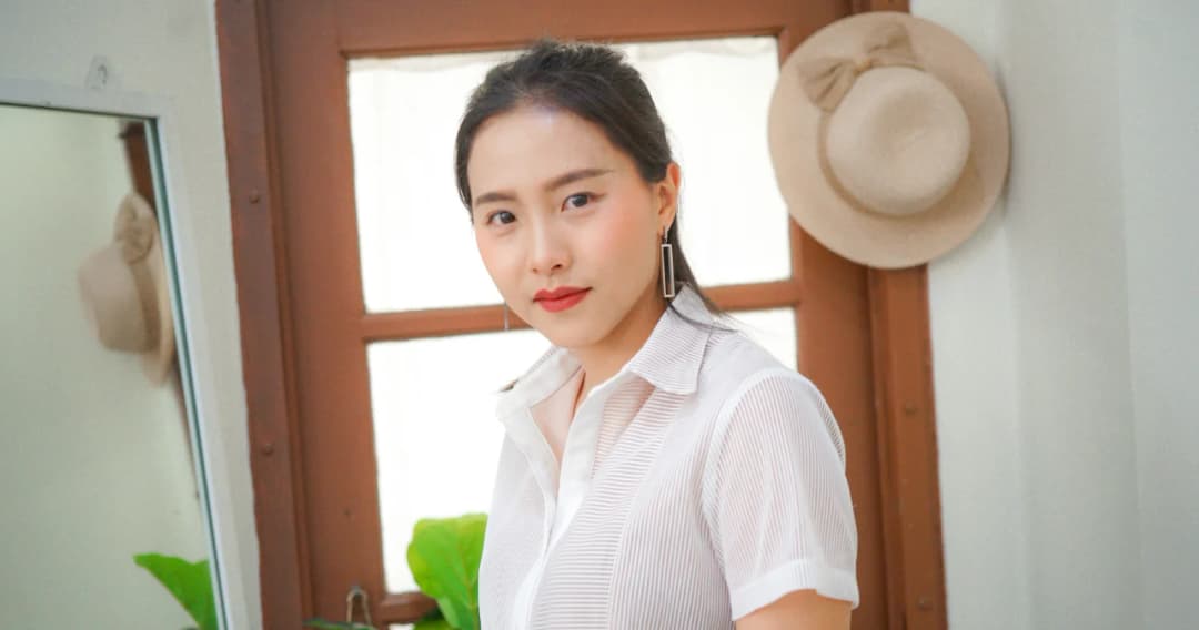 สัมภาษณ์ไอซ์ Rukchanok Srinork การเป็น Mod โคฟรักการเมือง และทำความเข้าใจ Clubhouse กับพื้นที่ในการปลดปล่อยจริต