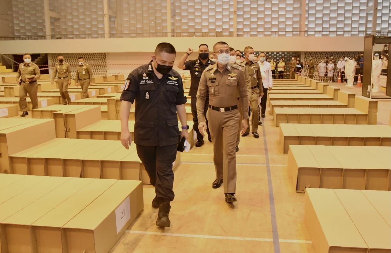 ยอดผู้ต้องกักติดเชื้อโควิด-19 พุ่ง 393 คน พบตม.ติดเชื้อ 1 นาย