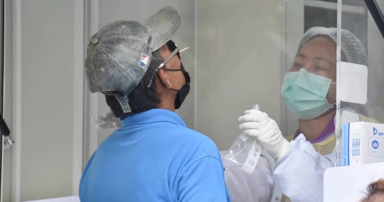 ไทยติดโควิด-19 เพิ่ม 97 ราย ส่วนใหญ่พบในพื้นที่ กทม. ถึง 65 ราย