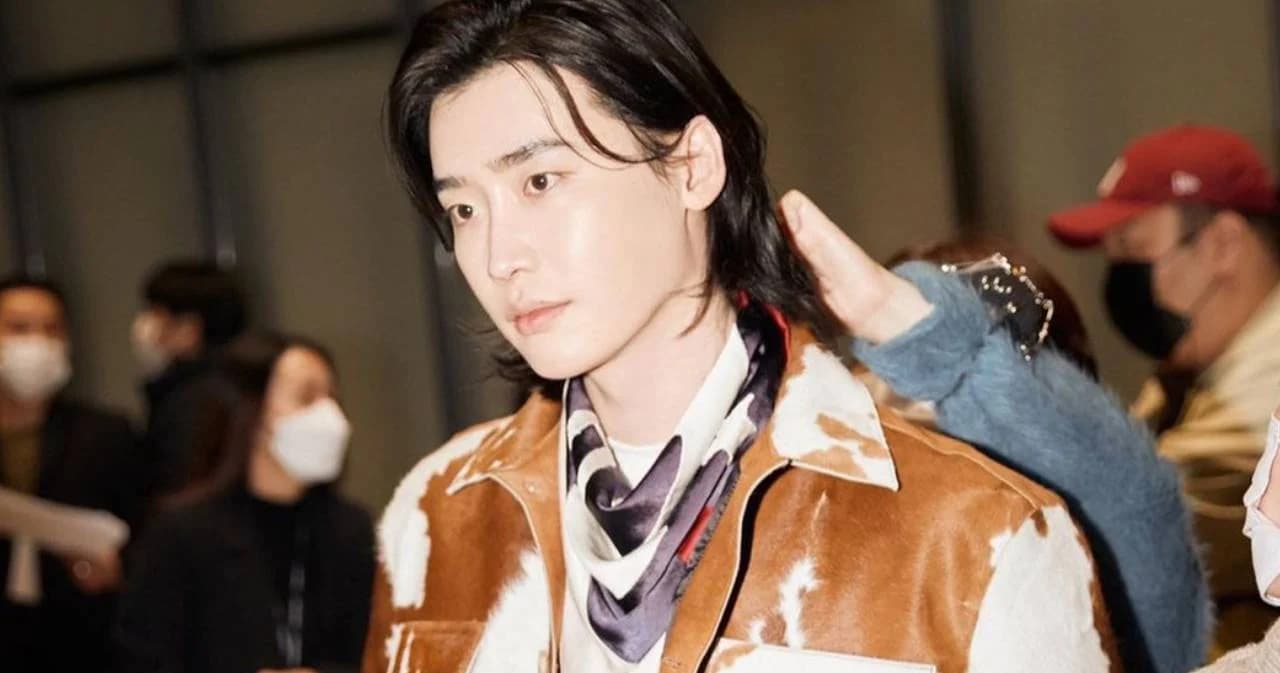 ‘อีจงซอก’ หวนคืนรันเวย์อีกครั้งในงาน ‘Seoul Fashion Week 2021’