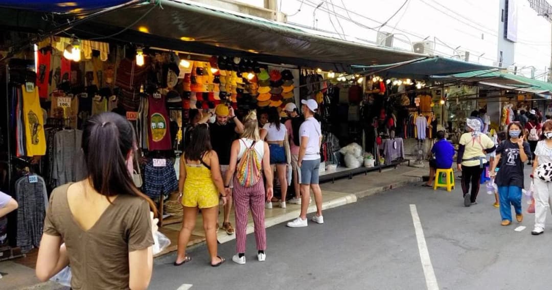 กทม. ไฟเขียวตลาดนัดจตุจักร เปิดขายได้ 6 วัน หยุดทุกวันจันทร์ หวังลดผลกระทบจากพิษโควิด-19