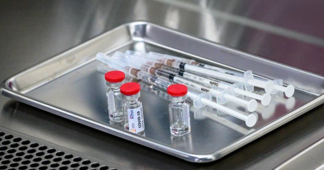 สธ. สั่งรพ.เอกชน ระงับโฆษณา จองวัคซีนโควิด-19 พร้อมดำเนินคดี ยังไม่อนุญาตให้เปิดจอง อย่าหลงเชื่อ