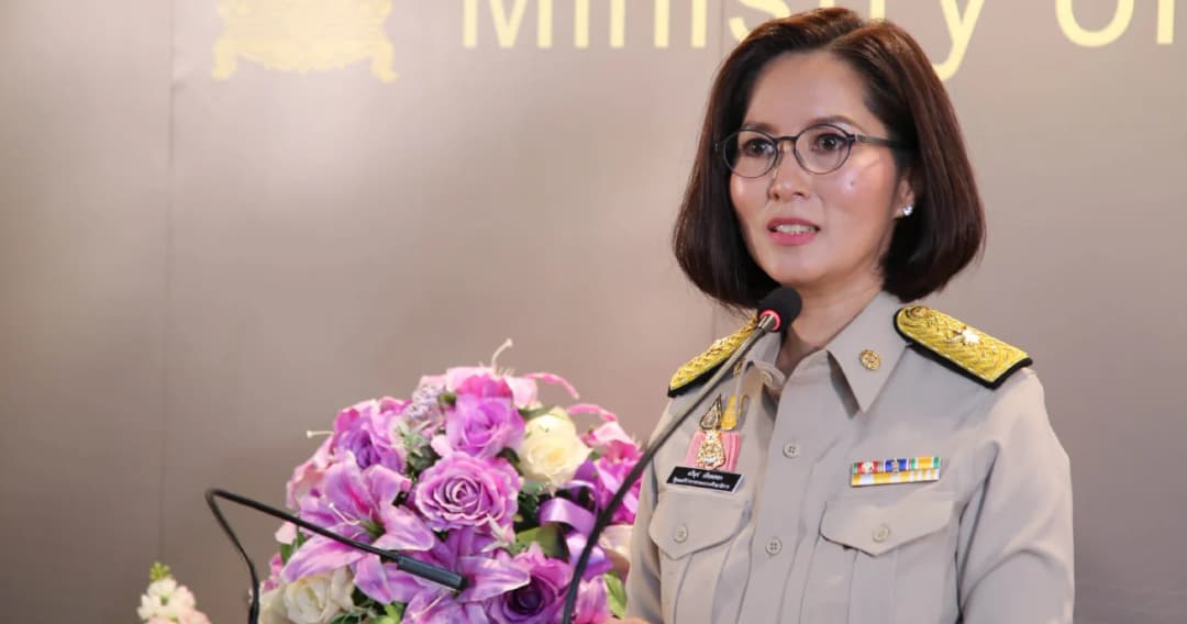 กระทรวงศึกษาธิการพบบุคลากรติดโควิด ‘ตรีนุช’ สั่งยกระดับมาตรการป้องกัน