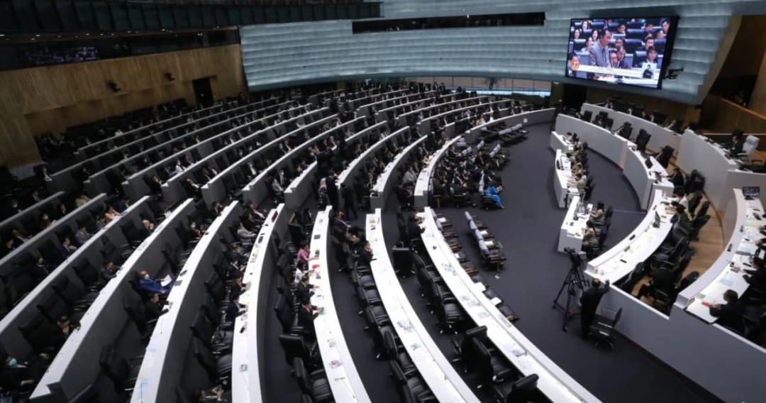 วุฒิสภางัดกฎเหล็ก สั่งงดประชุม-ห้ามไปดูงานต่างจังหวัด ถึง 30 เม.ย. 64