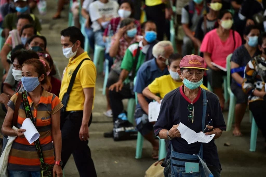ผู้ว่าฯ นนทบุรี ขอความร่วมมือปชช.งดออกจากบ้านเวลา 21.00 น. – 04.00 น.