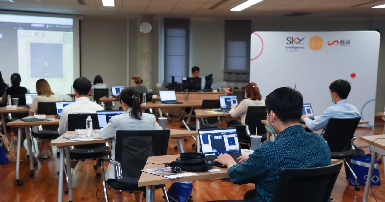 สกาย ไอซีที เปิดภารกิจสร้าง ‘AI Mentor’ จาก AI Trainer สู่การสร้าง AI Talent สู่อีโคซิสเท็ม