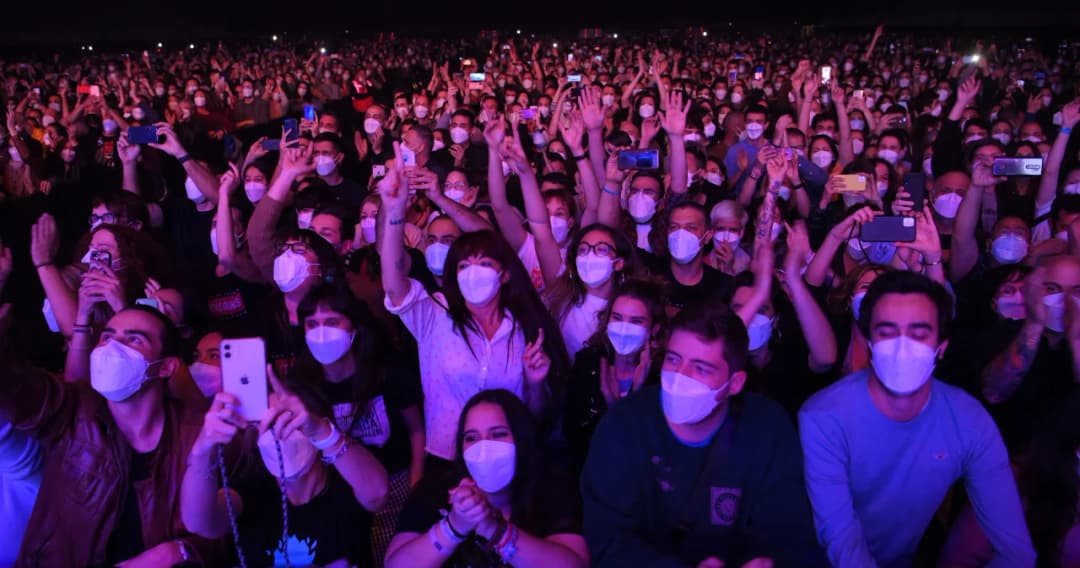สเปนลองจัดคอนเสิร์ตงานใหญ่ให้ผู้ร่วมงานสวมหน้ากากอนามัยทุกคน พบช่วยป้องกันการติดเชื้อโควิด-19