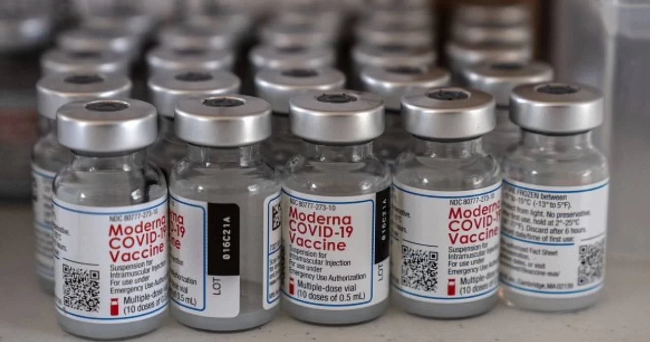 ‘อนุทิน’ หารือตัวแทน ‘โมเดอร์นา’ ชี้ขายให้รัฐบาลเท่านั้น อย. คาด ขึ้นทะเบียน พ.ค. นี้