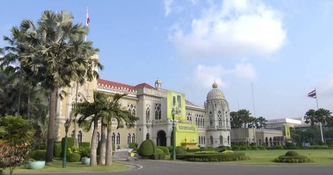 พบ แม่บ้าน-คนสวน ในทำเนียบฯ ติดโควิด-19 แล้ว 11 ราย