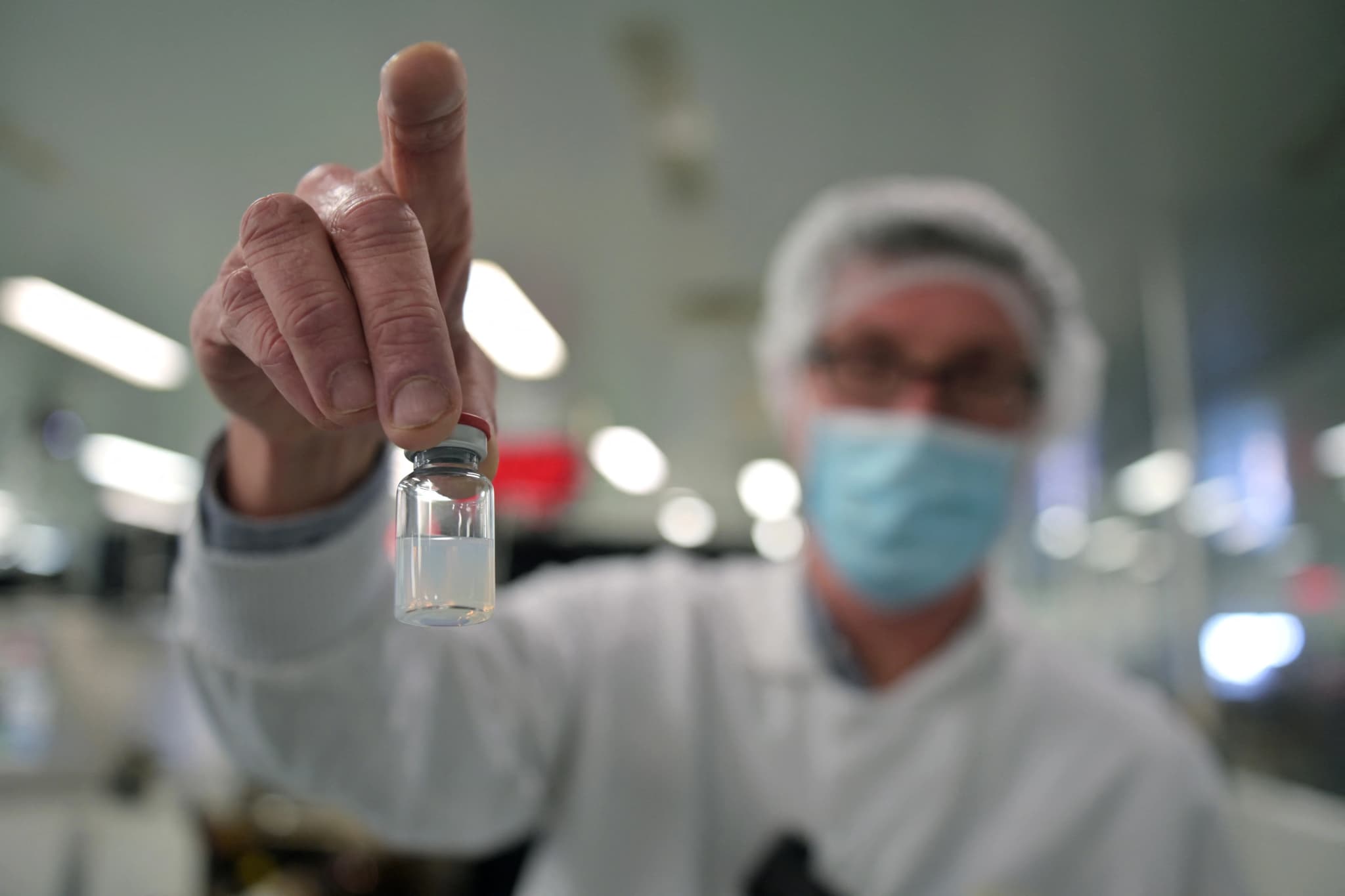 อภ.ยันการจัดซื้อวัคซีนโควิด-19 ยังไม่ได้ตั้งราคาขาย ด้านผู้บริหาร รพ.ธนบุรี ขอโทษที่พาดพิง