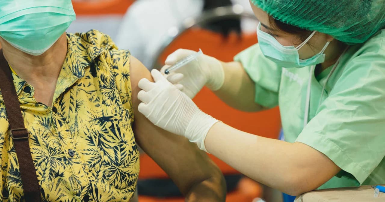 สรุปยอดคิกออฟฉีดวัคซีนทั่วไทย รวม 416,847 โดส