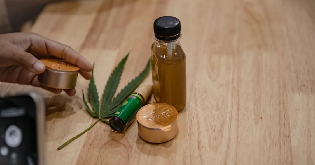 “ภูมิใจไทย” หนุนออกประกาศคุมกัญชาเพิ่ม หลังมีการนำกัญชาไปใช้เพื่อนันทนาการในที่สาธารณะมากขึ้น