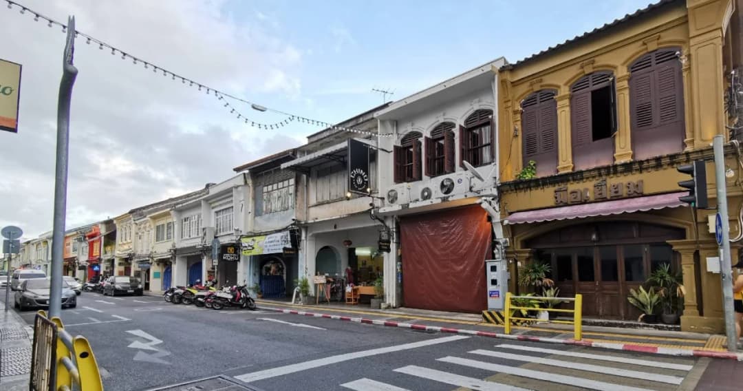 แพทย์ภูเก็ต ยันไม่พบสายพันธุ์เดลตา เผยผู้ติดเชื้อ 5 รายวันนี้เป็นคนนอกพื้นที่จาก กทม.