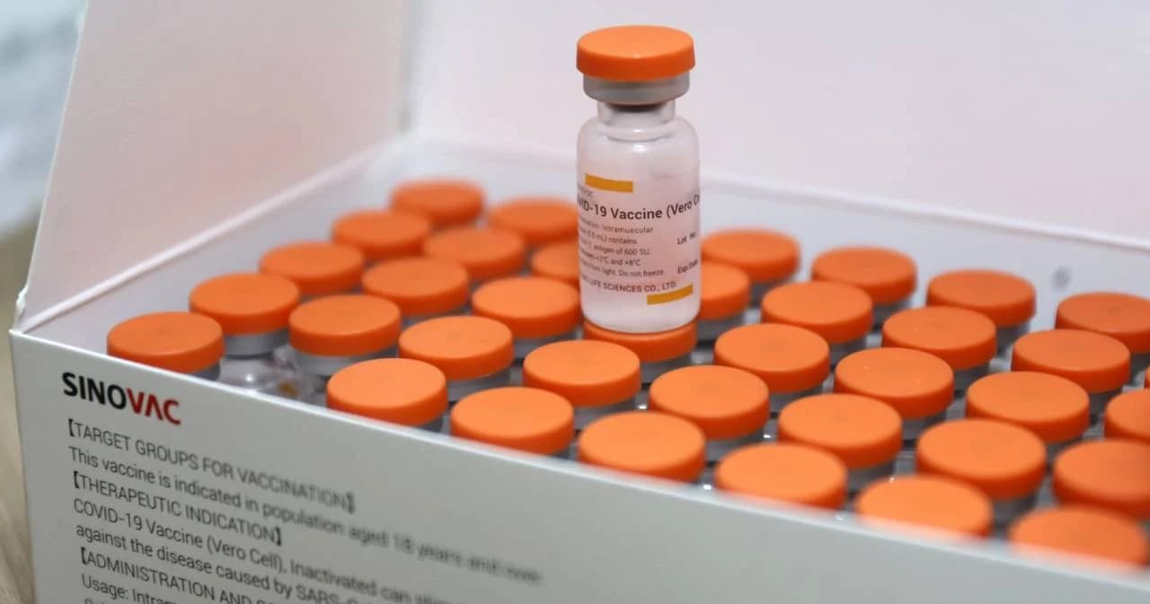 สธ.เผยประสิทธิผลการใช้ ‘ซิโนแวค’ ต่อสายพันธุ์เดลตา ยังคงที่ เผย ปรับสูตรฉีดเพื่อเพิ่มภูมิคุ้มกัน