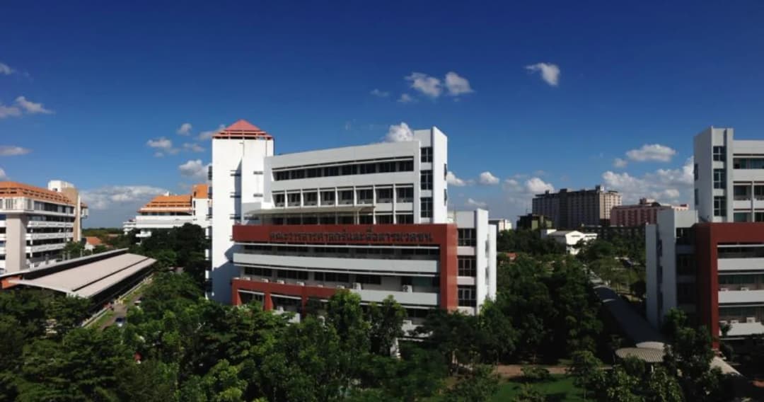 อาจารย์วารสารฯ มธ. แถลงการณ์ จี้รัฐ ยกเลิก พ.ร.ก.ฉุกเฉินฯ ปิดกั้นเสรีภาพการแสดงออกสื่อ