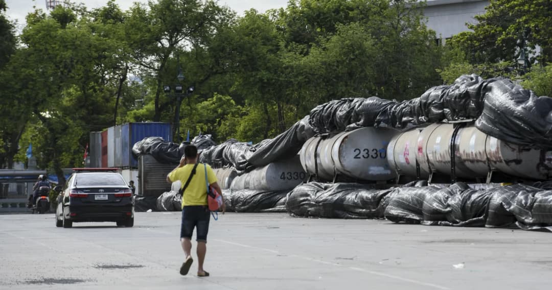 ผู้ช่วย ผบ.ตร. ส่งหนังสือถึง รฟท. ขอสนับสนุนโบกี้รถไฟ – แคปซูลน้ำมัน สกัด ม็อบ 7 ส.ค.