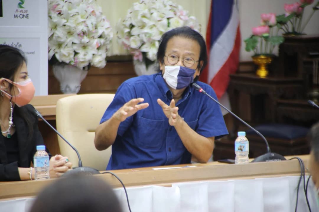 หมอทศพร ยื่นหนังสือถึง รมว.สาธารณสุขจี้ปมจัดสรรวัคซีนไฟเซอร์