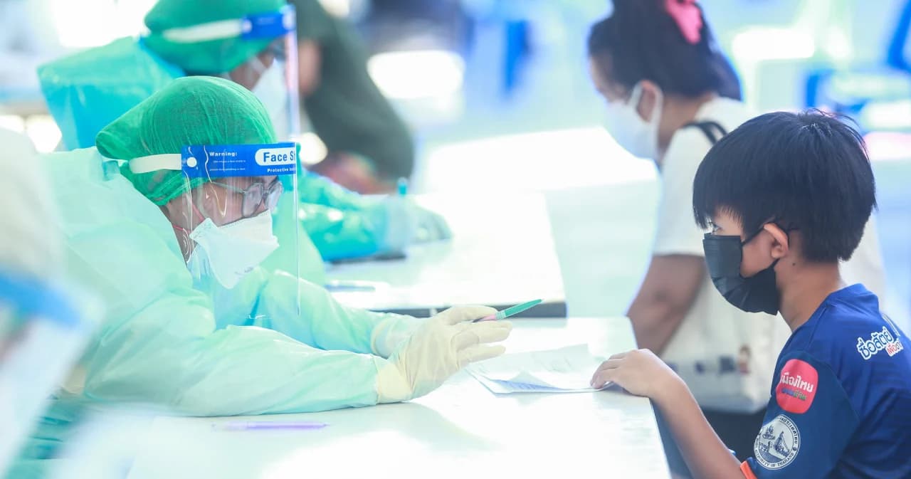 ร่วมตั้งศูนย์ดูแลเด็กเชิงรุก ห่วงพิษโควิด-19 ทำเด็กติดเชื้อสูงและกำพร้าพ่อแม่เพิ่ม