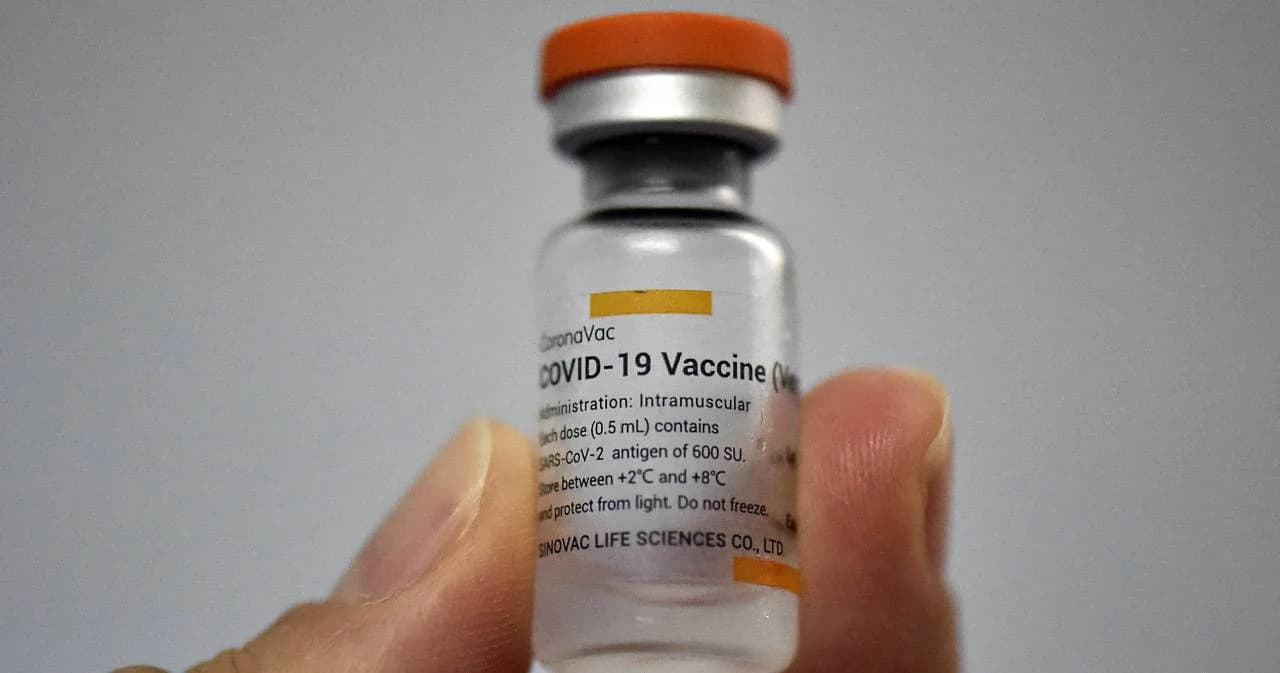 สสจ.นครราชสีมา เตือนอย่าทำตาม นายก อบต. ฉีด ‘ซิโนแวค’ 3 เข็ม อาจถึงขั้นเสียชีวิต