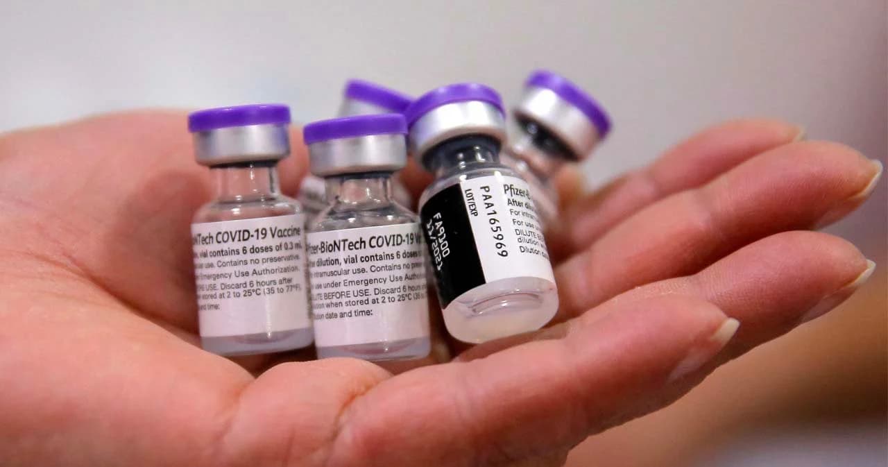 ครม. อนุมัติงบ 4,745 ล้านบาท ซื้อไฟเซอร์ เพิ่ม 9.9 ล้านโดส มั่นใจหาวัคซีนได้ตามแผน 100 ล้านโดส