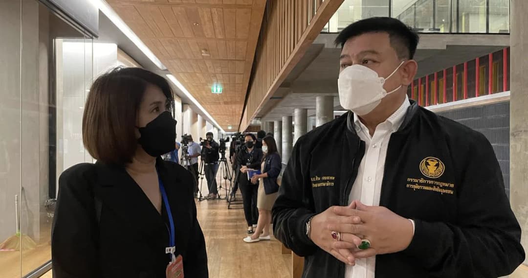 พี่สาววันเฉลิมยื่นหนังสือสิระ ภาคประชาสังคมร้องเร่งพิจารณา พ.ร.บ.ซ้อมทรมานและอุ้มหาย