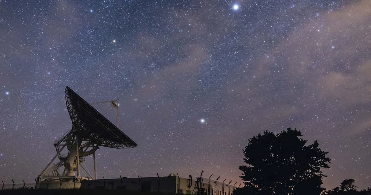 ครม.เห็นชอบให้ บมจ.อินทัช โฮลดิ้งส์ ถือหุ้นใน บมจ.ไทยคม ไม่ต่ำกว่าร้อยละ 51