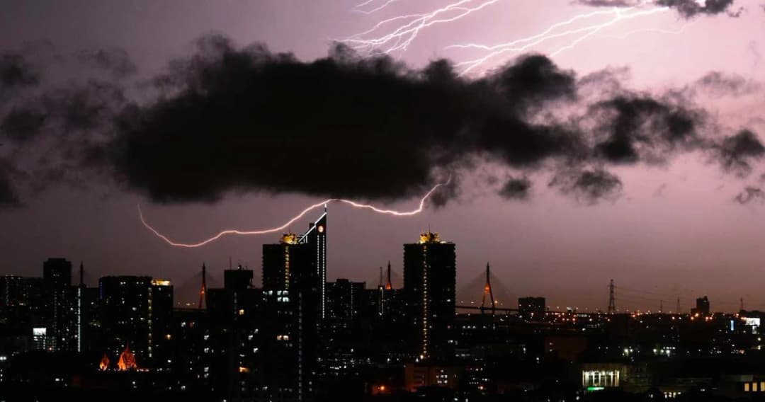 พายุโซนร้อน ‘โกนเซิน’ อ่อนกำลังเป็น ‘ดีเปรสชัน’ ยังส่งผลกระทบ 14 จังหวัดอีสาน – ตะวันออก ของไทย