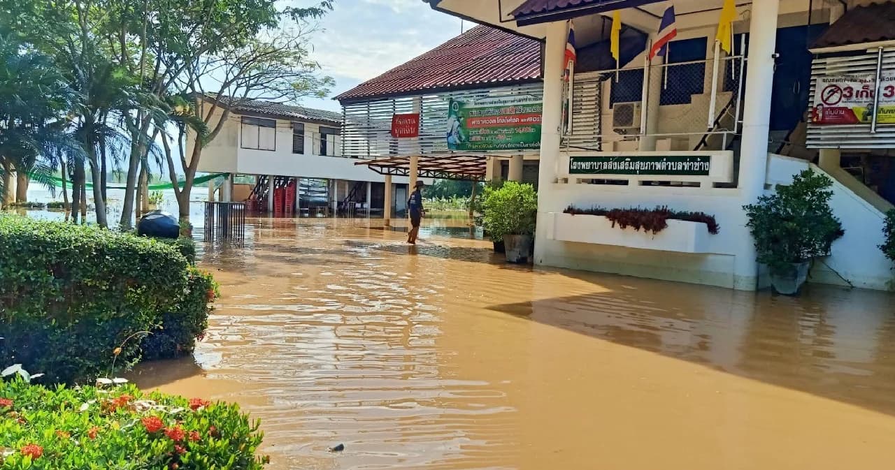 สธ. กำชับ ดูแลผู้ป่วย-กลุ่มเปราะบางที่ประสบอุทกภัย แสดงความเสียใจ จนท.สธ.จมน้ำ ระหว่างปฏิบัติหน้าที่