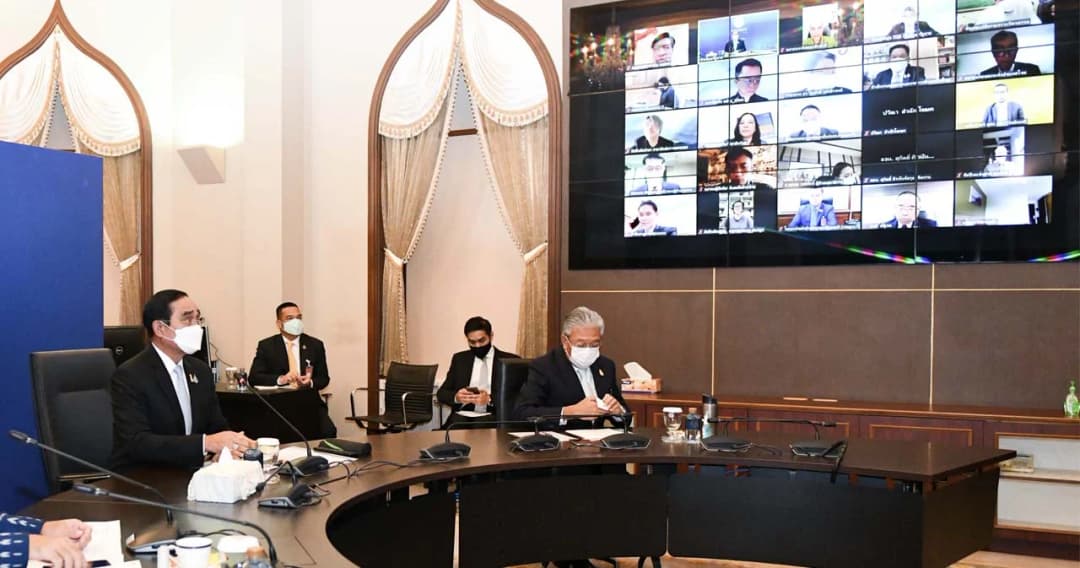 นายกฯ รับข้อเสนอกลุ่มศิลปิน มอบศบค.พิจารณาผ่อนปรนกองถ่ายภาพยนตร์-เปิดโรงหนัง