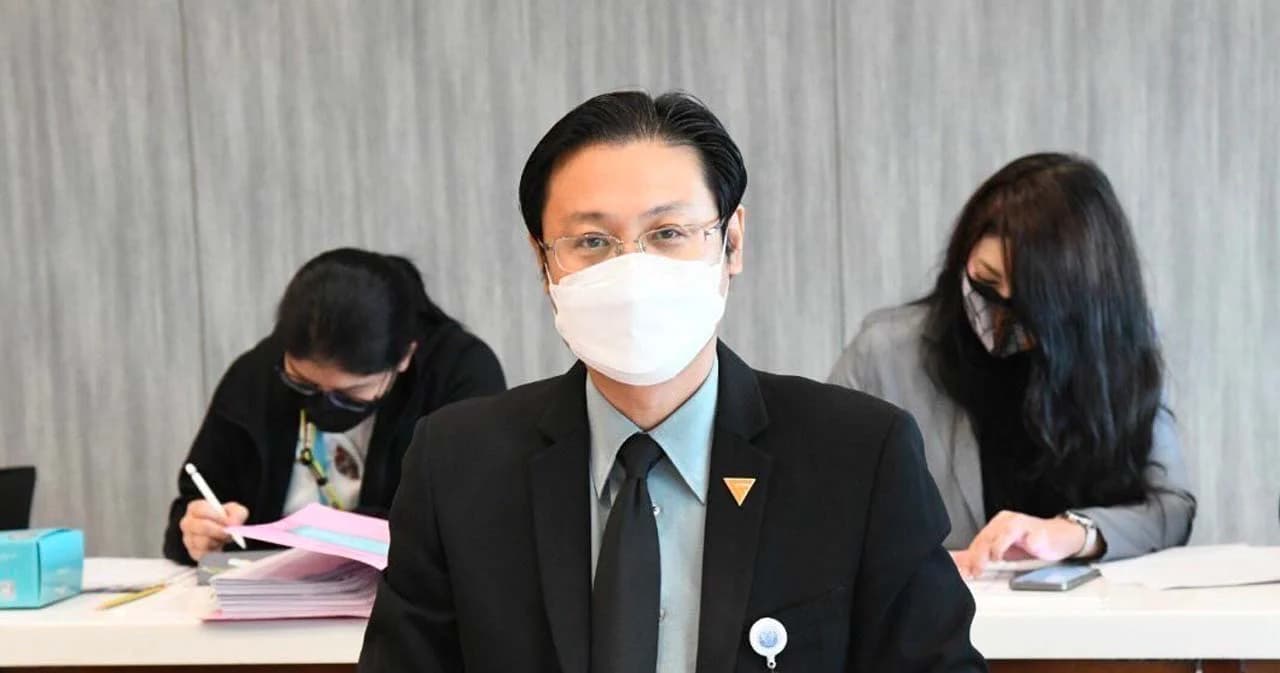 ส.ส.ก้าวไกลชี้ ไล่จับกุมผู้ผลิตเนื้อหา 18+ ไม่ตอบโจทย์การแก้ปัญหาความรุนแรงทางเพศ