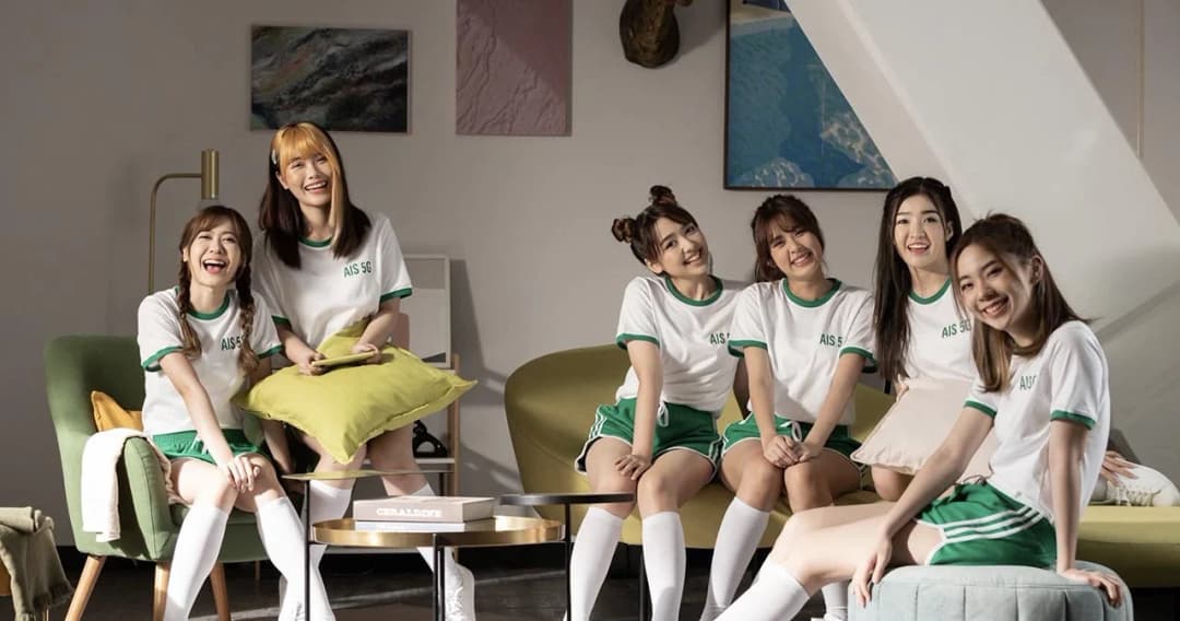 ‘BNK48’ จับมือ ‘AIS’ ร่วมบันทึกประวัติศาสตร์หน้าใหม่วงการลูกหนังไทย ปล่อยเพลง ‘เสียงเชียร์ (CHEERS)’ พร้อมท่าเต้นให้กำลังใจ