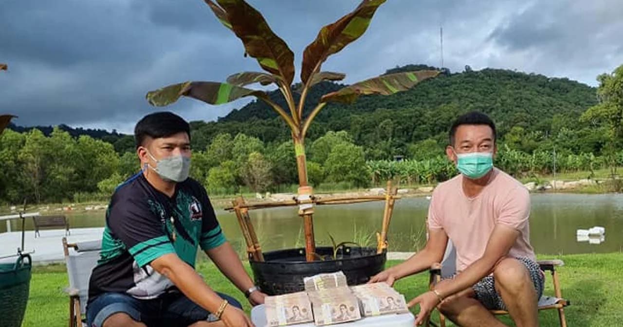 หนุ่มใจป้ำควักเงิน 10 ล้านบาท ซื้อกล้วยด่างแดงอินโด
