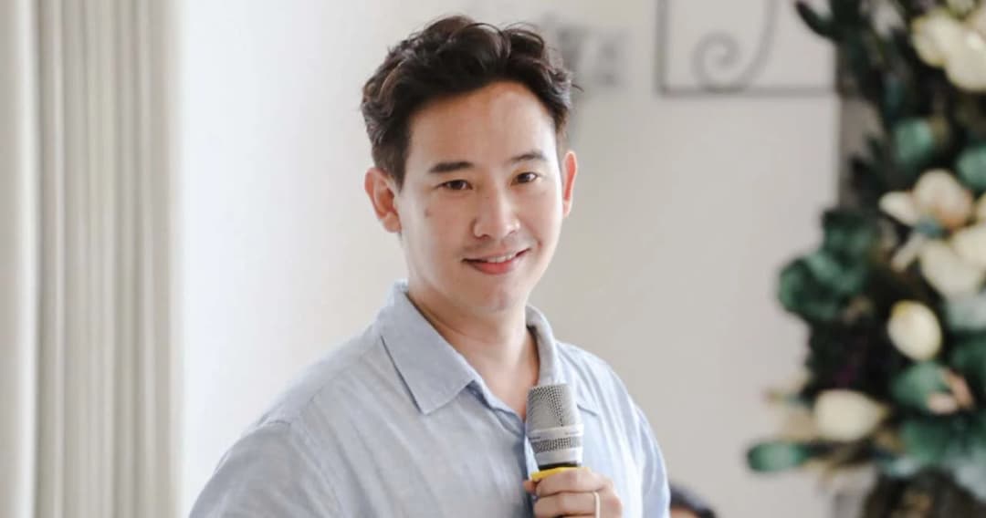 “ผมเข้าใจครับว่าการที่ใครจะเป็นนายกฯ…จะต้องชนะใจคนอีสานให้ได้” พิธา ลงพื้นที่กาฬสินธุ์