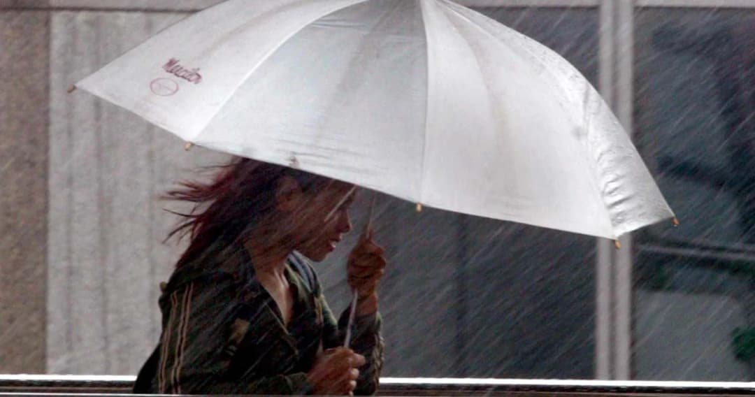 จับตาลูกใหม่ พายุไลออนร็อค จ่อเข้าไทย 11 ต.ค. ที่นครพนม