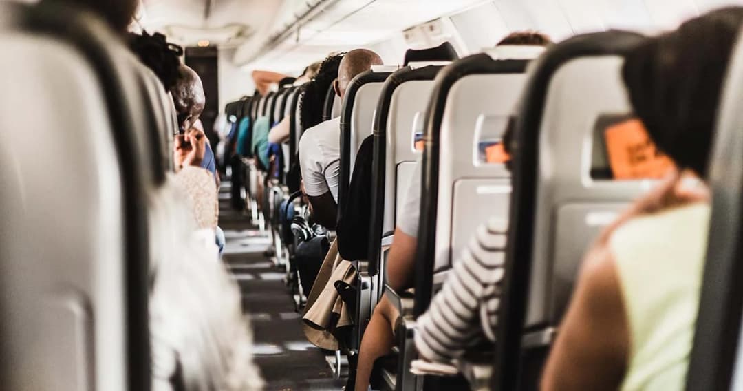 เปิดเงื่อนไขการเดินโดยเครื่องบิน ต้องฉีดวัคซีนครบ 2 เข็ม