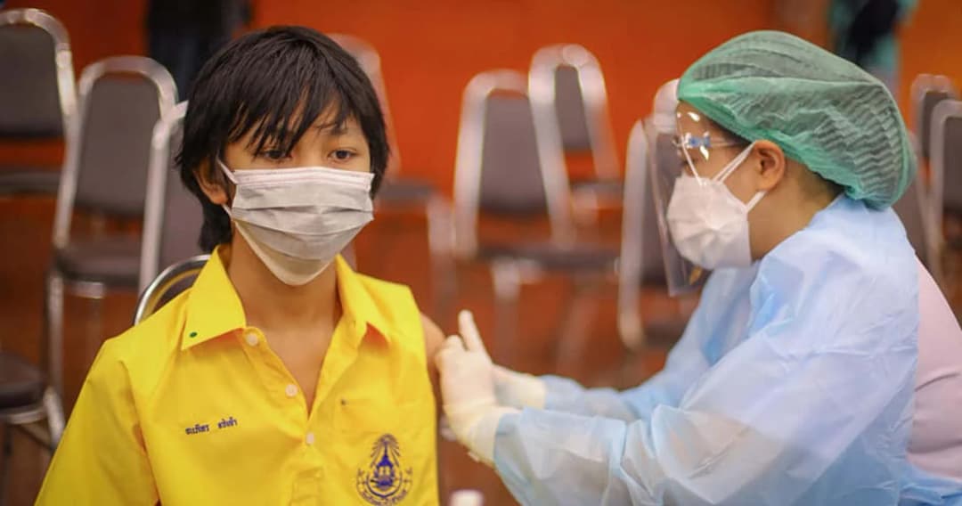 สธ. ยืนยันวัคซีนไฟเซอร์มีให้นักเรียนครบทุกคน