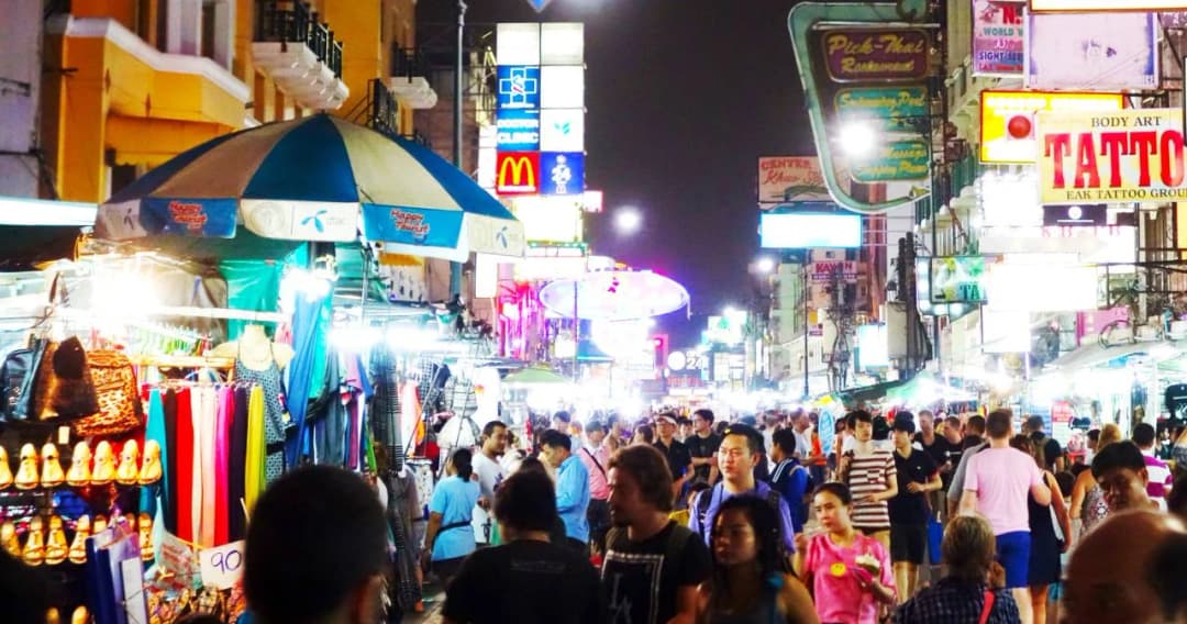 หอการค้าฯ ชี้เปิดประเทศส่งสัญญาณที่ดี คาด นทท.เพิ่มดือนละ 1 แสนราย ดัน GDP ปีนี้โต