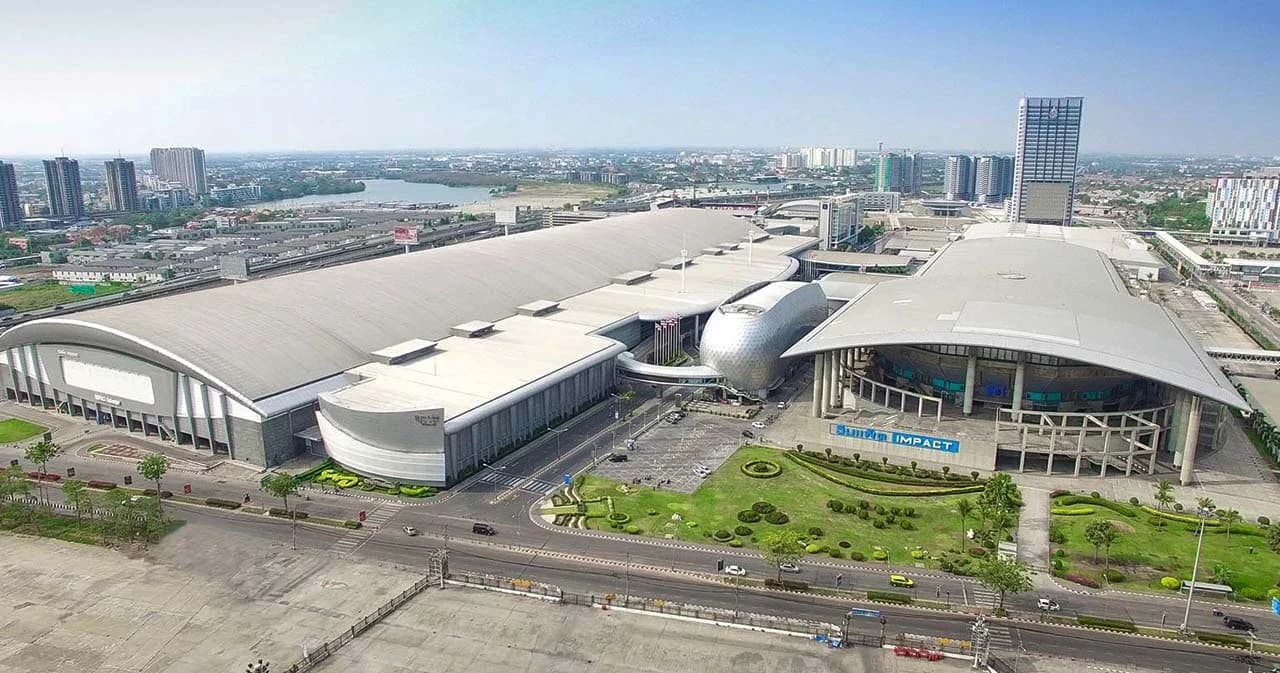 อิมแพ็ค เมืองทองธานี เปลี่ยนรพ.บุษราคัมเป็นสนามฉีดวัคซีนโควิด-19 นนท์ Student