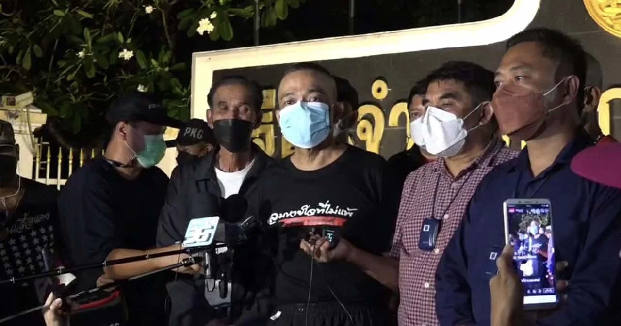 ‘จตุพร’ พ้นคุก หลังศาลอุทธรณ์ให้ประกันตัว เชื่อ ‘พล.อ.ประยุทธ์’ จะเป็นนายกฯ ไม่ครบ 8 ปี