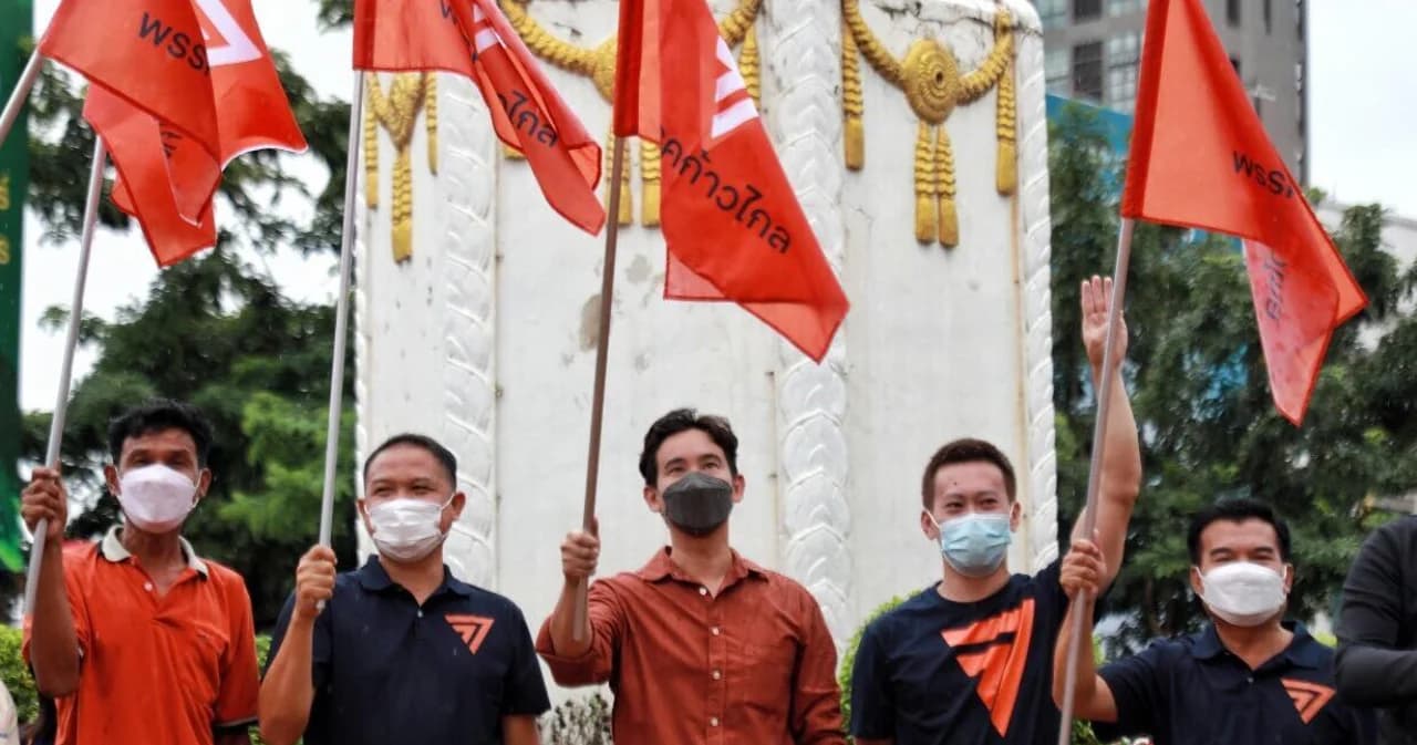 ‘ก้าวไกล’ จัดประชุมใหญ่ที่ขอนแก่น ปักธงประชาธิปไตยพร้อมลุยสู้ศึกเลือกตั้ง ขอโอกาสครองใจคนอีสาน