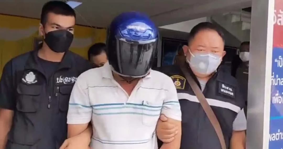 พ่อเลี้ยงทารุณ เด็ก 8 ขวบ บังคับกินฉี่ เฆี่ยนตีจนตาย สารภาพไม่เมา – ตร. แจ้ง 3 ข้อหาหนัก