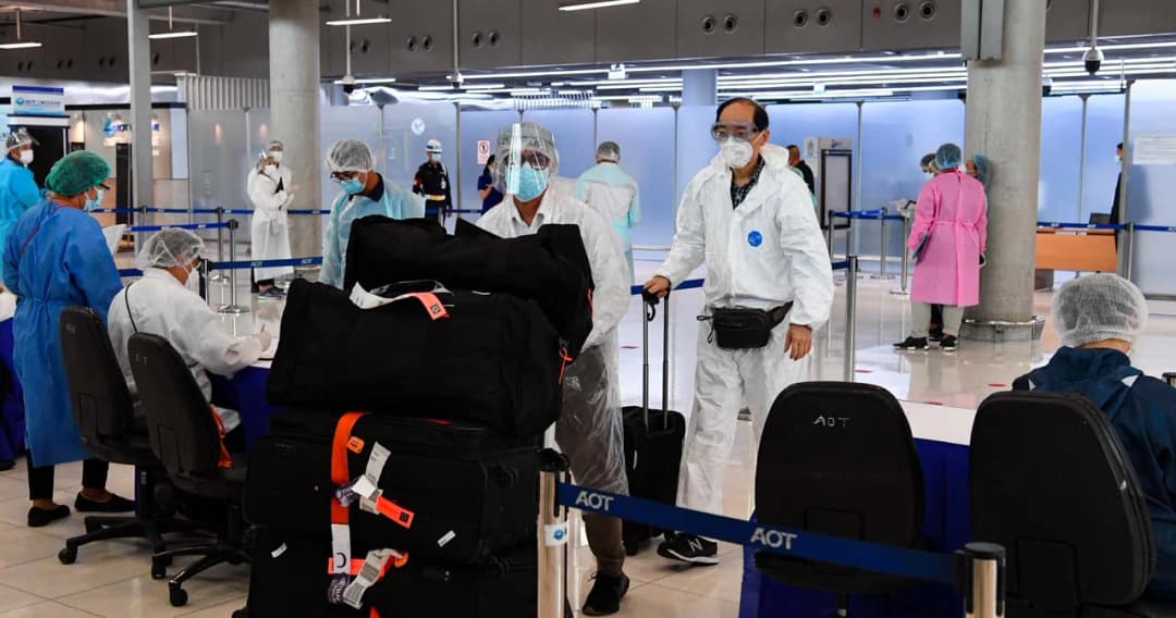 เปิดประเทศวันแรกคึกคัก นักท่องเที่ยวกว่า 3,000 คนทยอยเดินทางเข้าไทยจาก 61 เที่ยวบิน