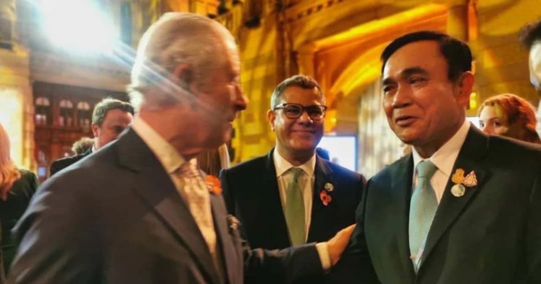 รัฐบาลเผยภาพ เจ้าฟ้าชายชาร์ลส์ ทรงมีปฏิสันถาร กับ พล.อ.ประยุทธ์