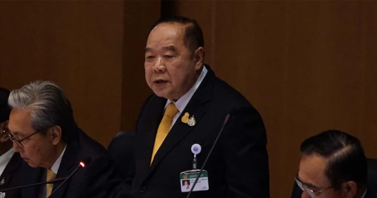 ‘ประวิตร’ รับเสนอชื่อ ‘นิโรธ’ นั่ง ปธ.วิปรัฐบาล เชื่อประสานงานได้