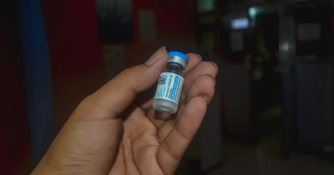 เปิดเส้นทางวัคซีนจอห์นสันฯ ฉีดที่สระแก้ว หิ้วจากกัมพูชา ขวดละ 1.5 หมื่นบาท